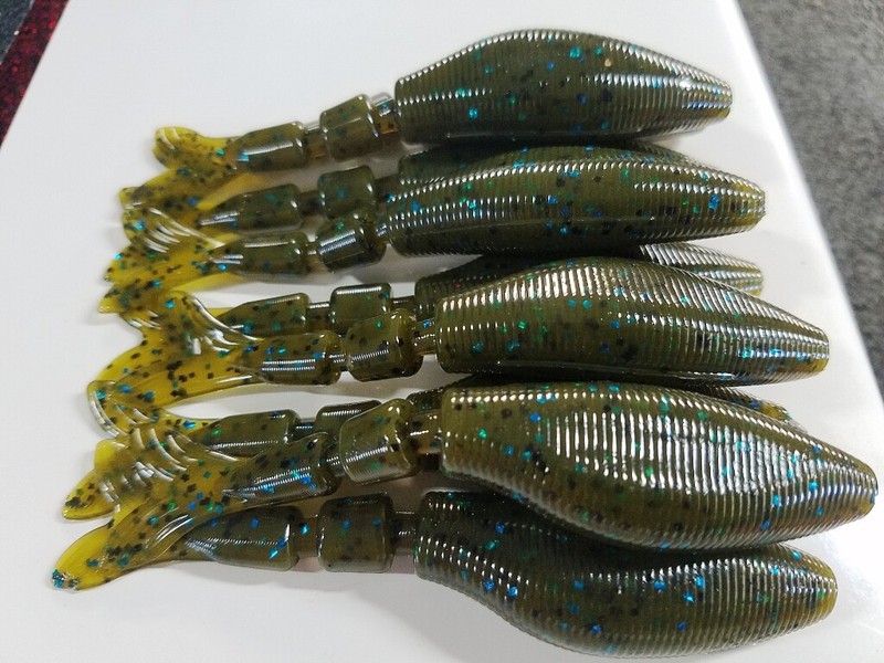 CHATTERBAIT,BLADED JIG,SWIM JIG TRAILER 4′ GRN PUMPKIN/BLU FLK 10 PAC GARLC+SALT